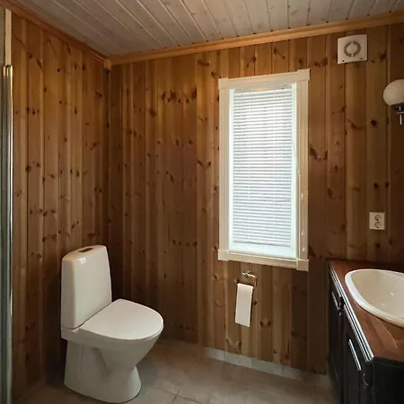 Nyaraló In Nord-torpa With Sauna